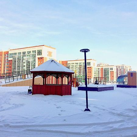 Vremena Goda Apartment In Astana Екстериор снимка