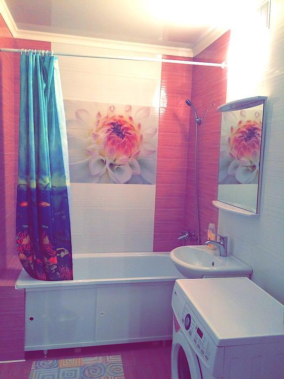 Vremena Goda Apartment In Astana Екстериор снимка