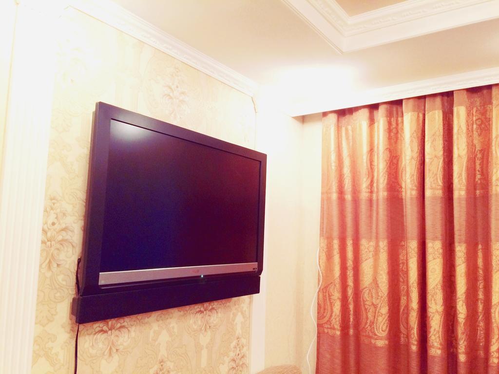 Vremena Goda Apartment In Astana Екстериор снимка